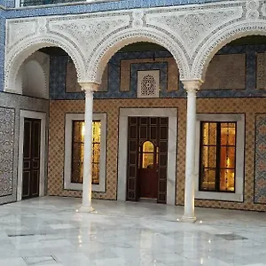 Palais Bayram ***** Tunes